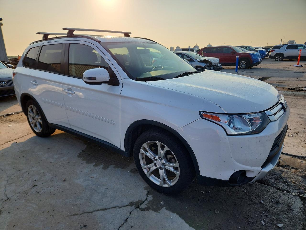 2015 MITSUBISHI OUTLANDER SE — снимка 4