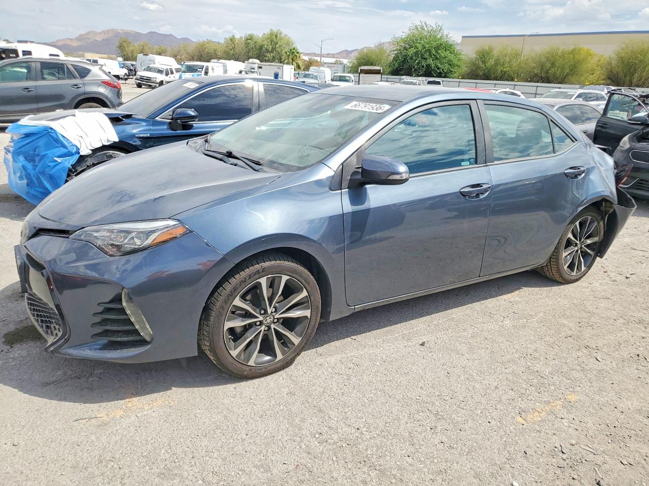 2017 TOYOTA COROLLA SE