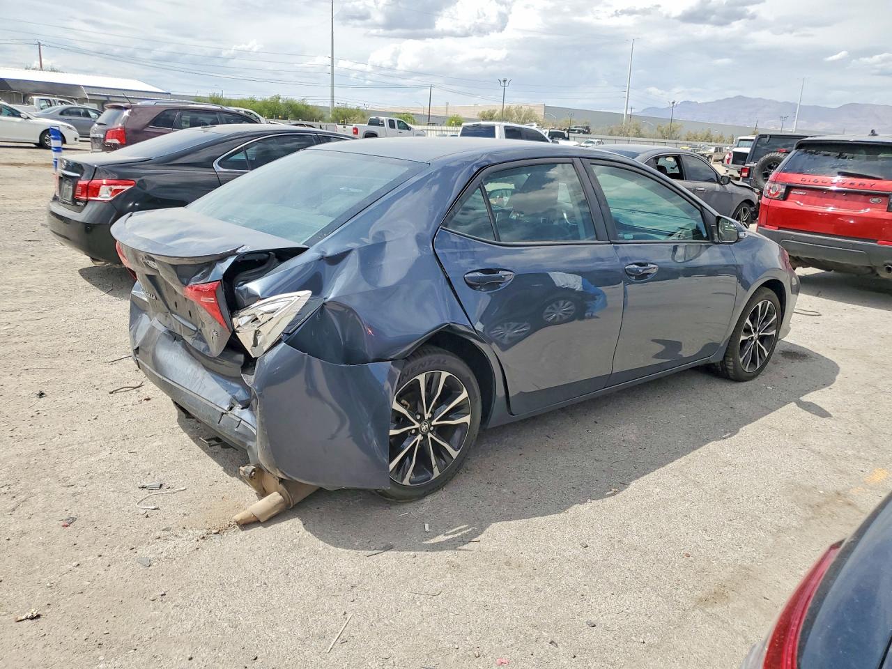 2017 TOYOTA COROLLA SE — снимка 3