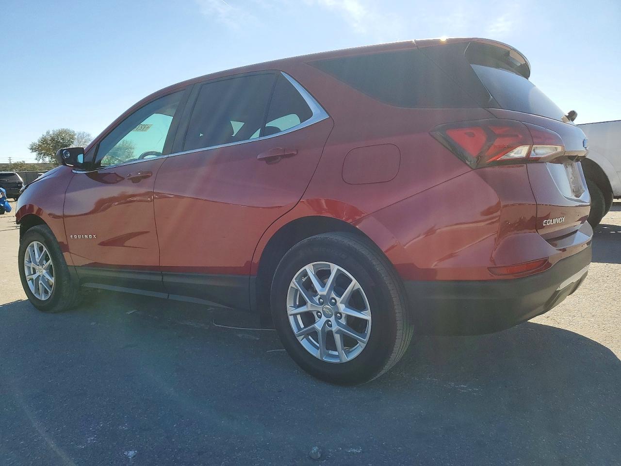 2022 CHEVROLET EQUINOX LT — снимка 2