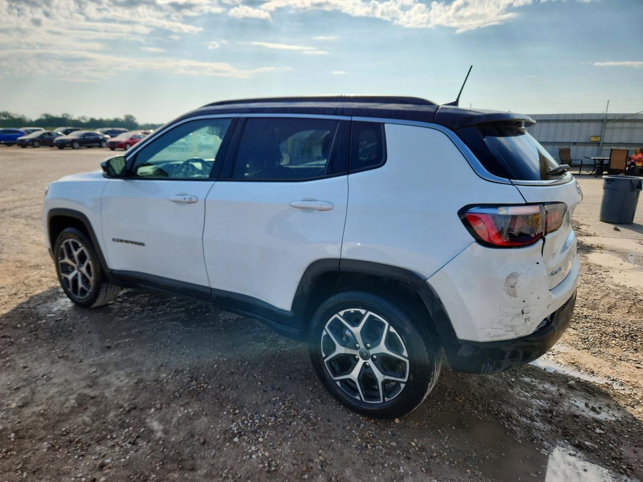 2025 JEEP COMPASS LIMITED — снимка 2