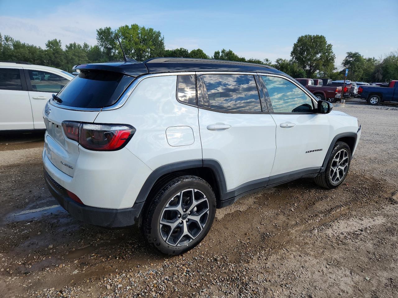 2025 JEEP COMPASS LIMITED — снимка 3