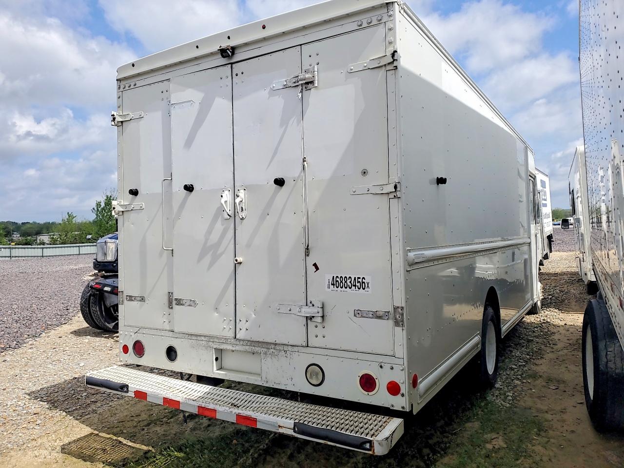 2015 FORD F59 — снимка 3