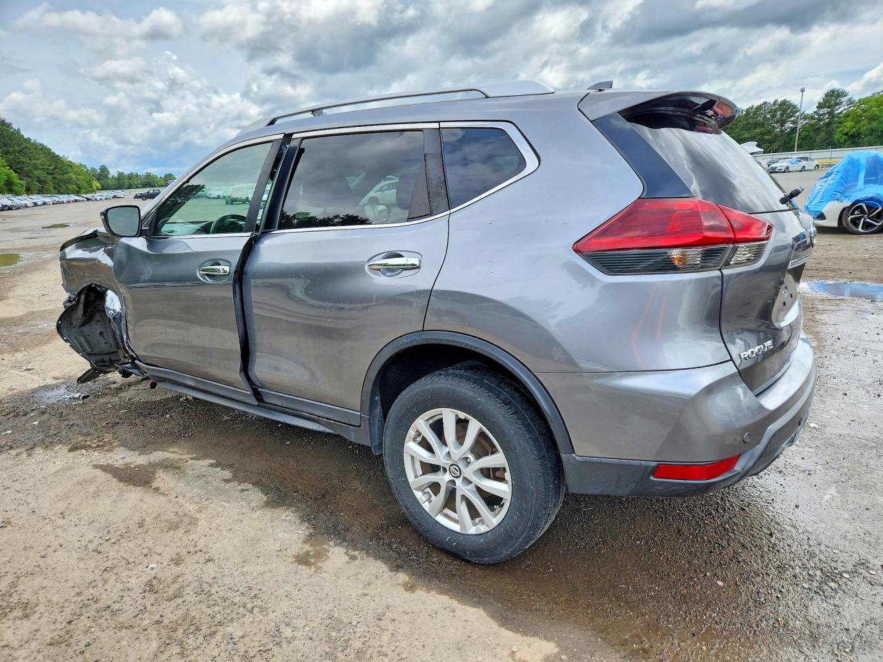 2020 NISSAN ROGUE SV — снимка 2