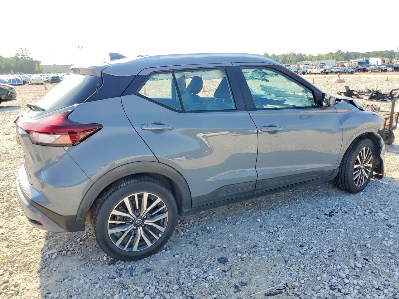 2021 NISSAN KICKS SV — снимка 3