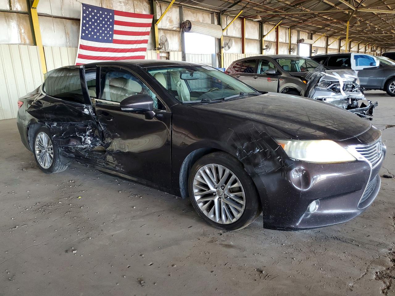 2013 LEXUS ES 350 — снимка 4
