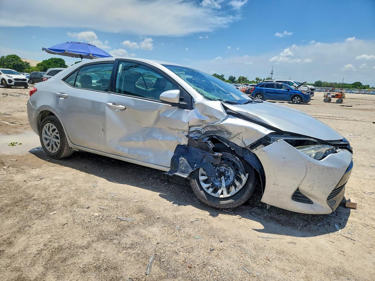 2017 TOYOTA COROLLA LE — снимка 4