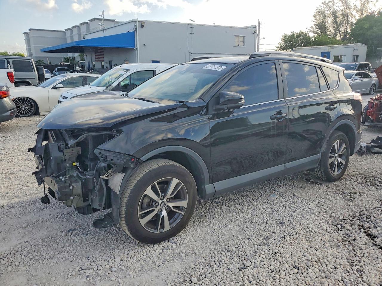 2018 TOYOTA RAV4 XLE