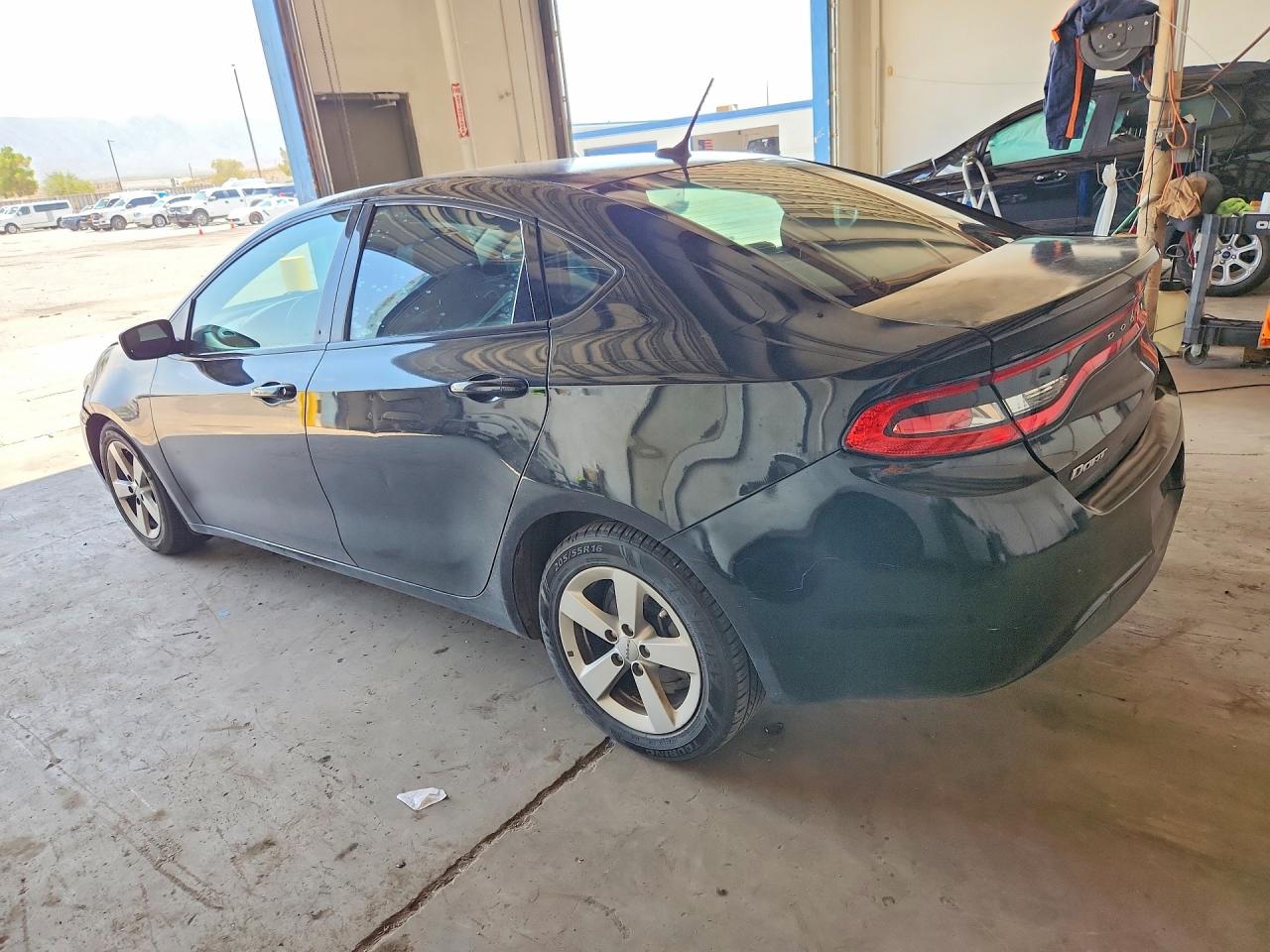 2015 DODGE DART SXT — снимка 2