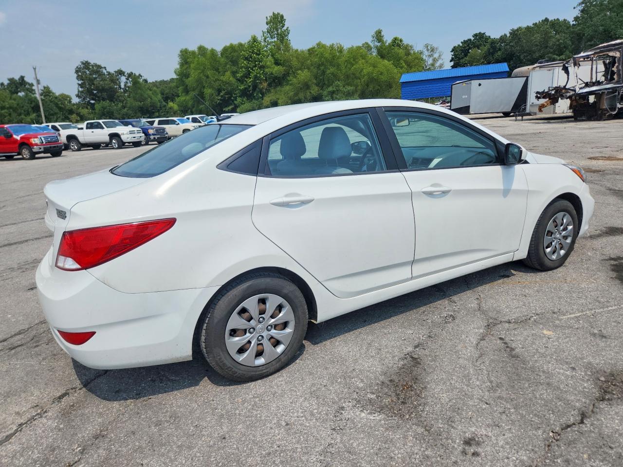 2017 HYUNDAI ACCENT SE — снимка 3
