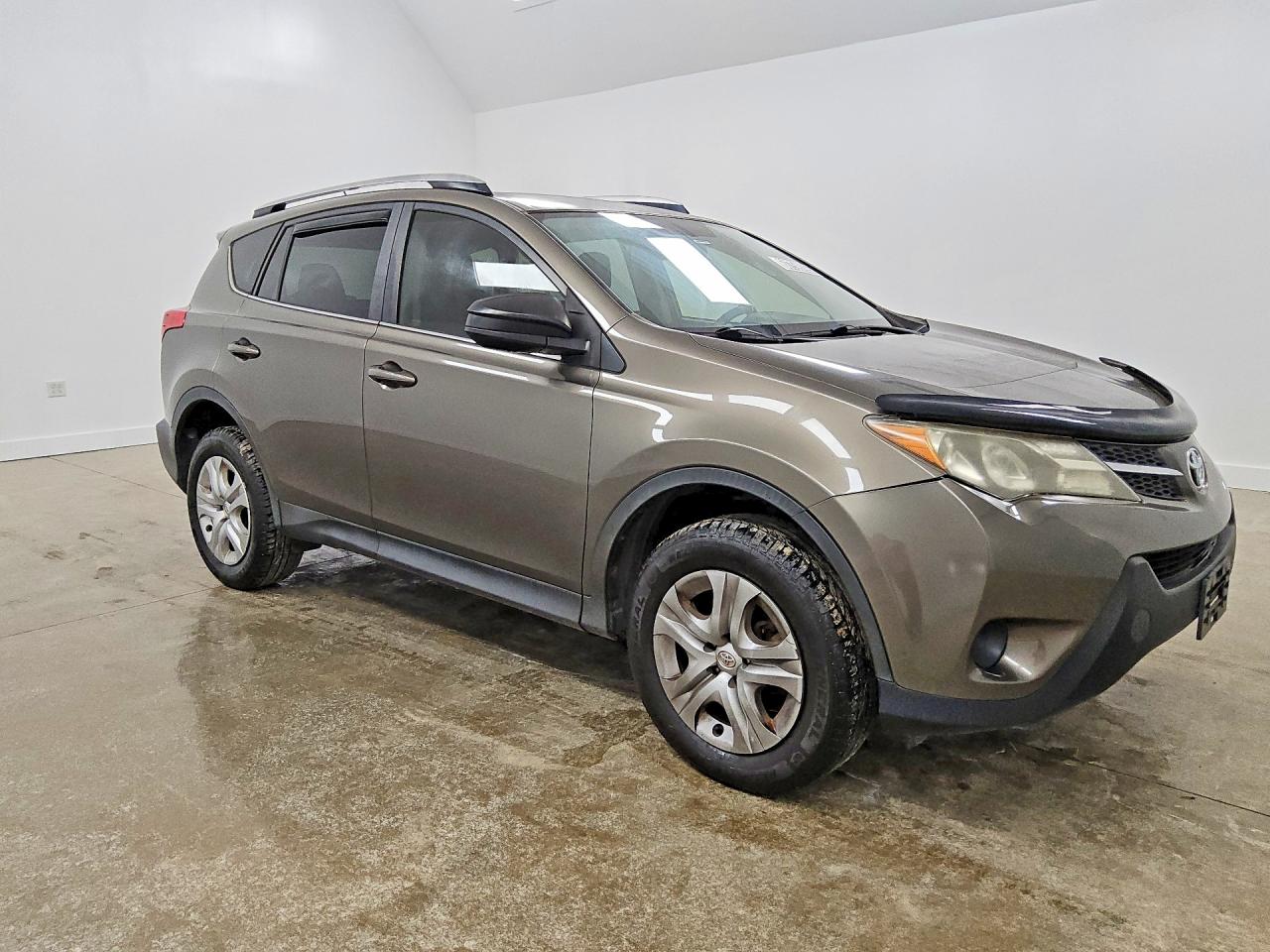 2015 TOYOTA RAV4 LE — снимка 4