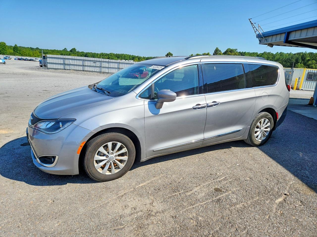 2017 CHRYSLER PACIFICA TOURING L