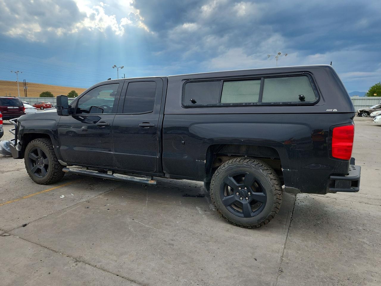 2017 CHEVROLET SILVERADO K1500 — снимка 2
