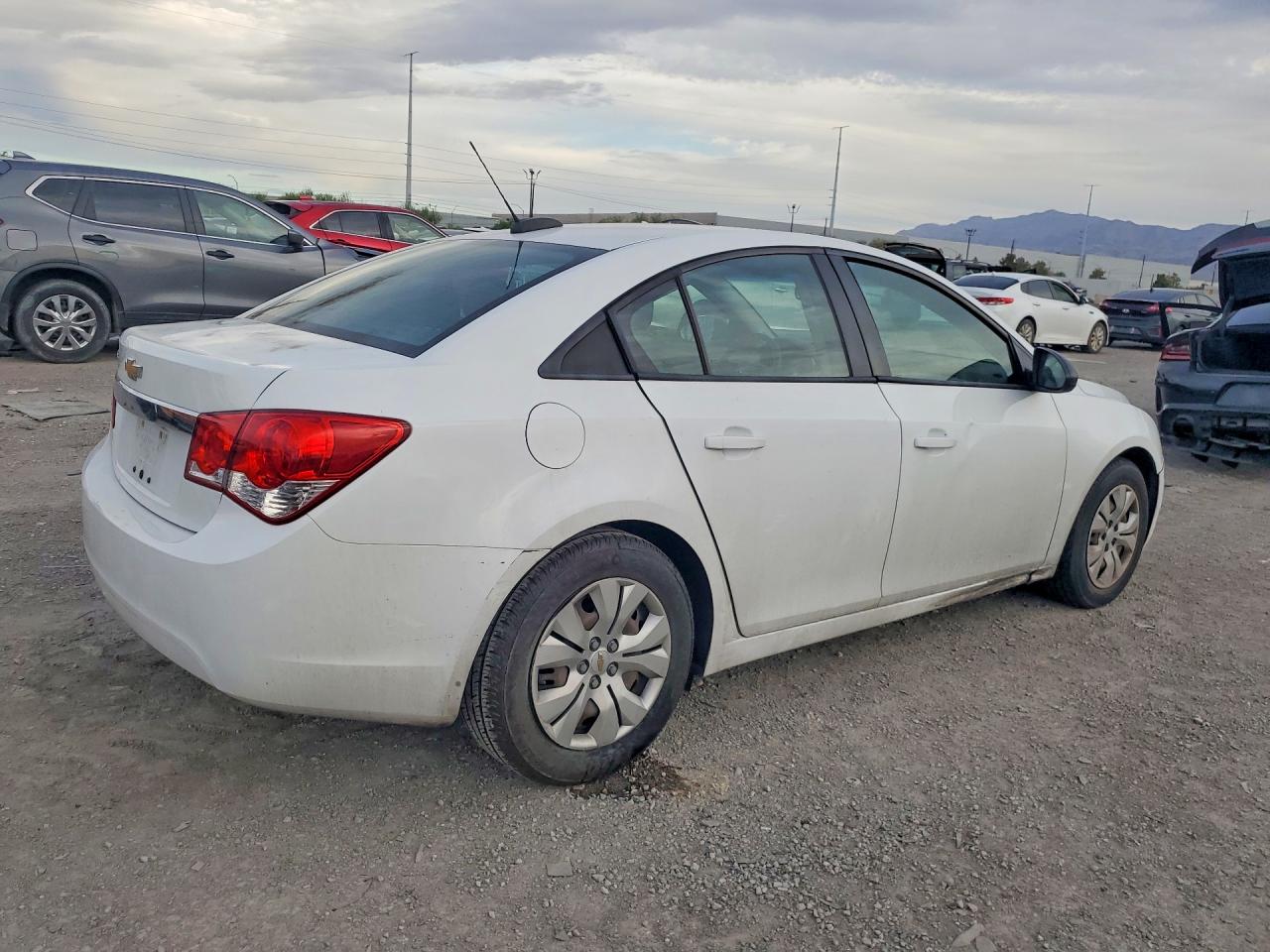2016 CHEVROLET CRUZE LIMITED LS — снимка 3