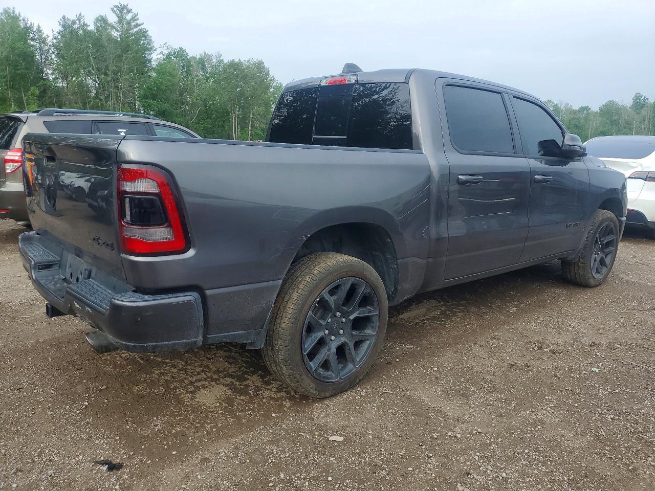 2023 RAM 1500 SPORT — снимка 3