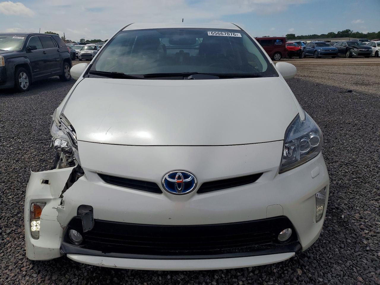 2015 TOYOTA PRIUS FIVE — снимка 5