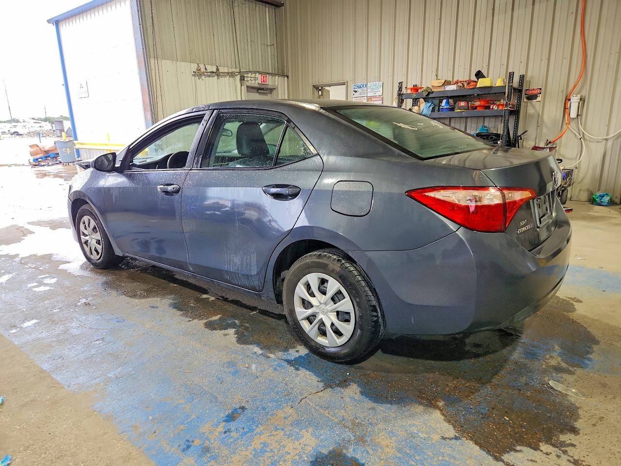 2017 TOYOTA COROLLA L — снимка 2