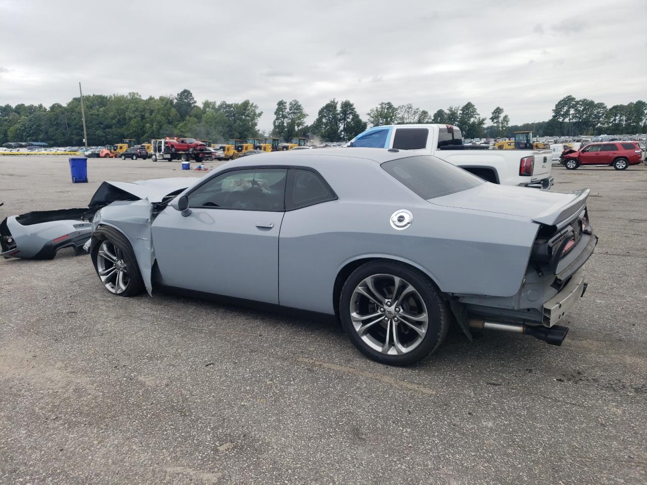 2020 DODGE CHALLENGER R/T — снимка 2