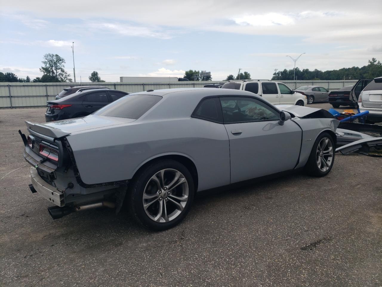 2020 DODGE CHALLENGER R/T — снимка 3