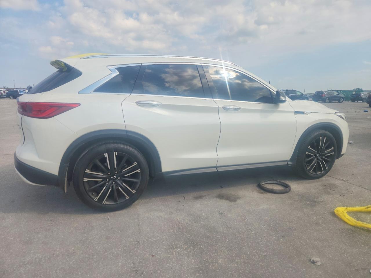 2021 INFINITI QX50 LUXE — снимка 3