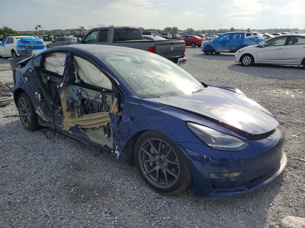 2022 TESLA MODEL 3 — снимка 4