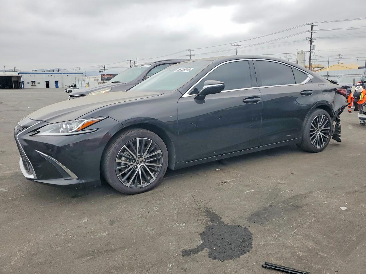 2024 LEXUS ES 300H BASE