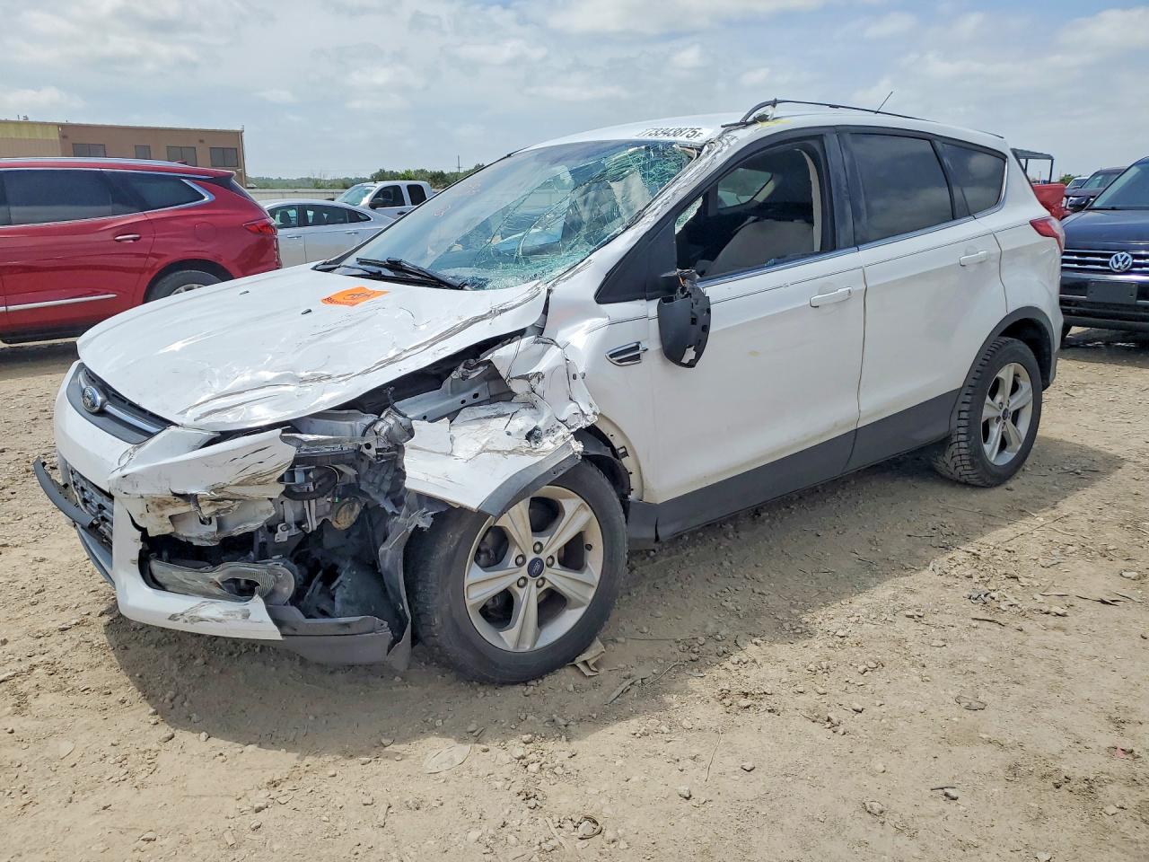 2015 FORD ESCAPE SE