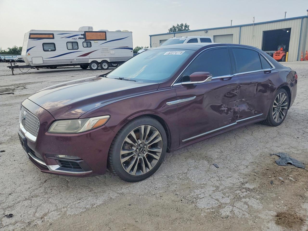 2017 LINCOLN CONTINENTAL RESERVE