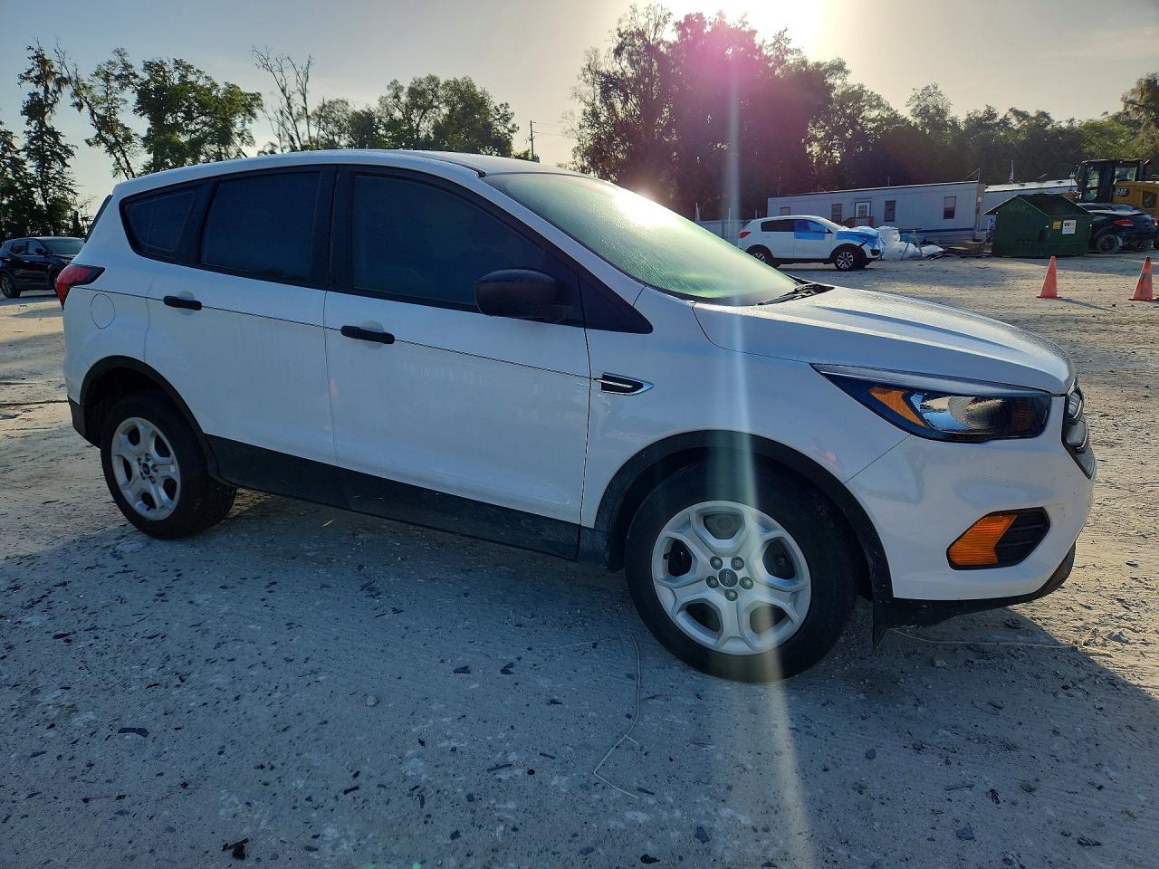 2019 FORD ESCAPE S — снимка 4