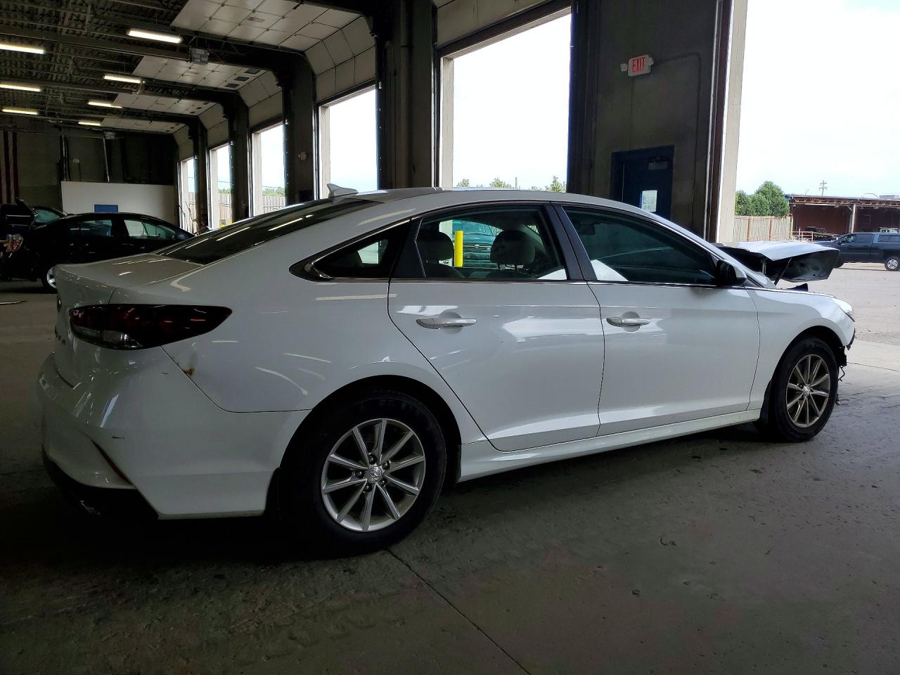 2019 HYUNDAI SONATA SE — снимка 3