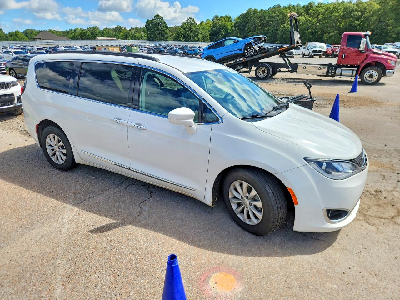2017 CHRYSLER PACIFICA TOURING L — снимка 4