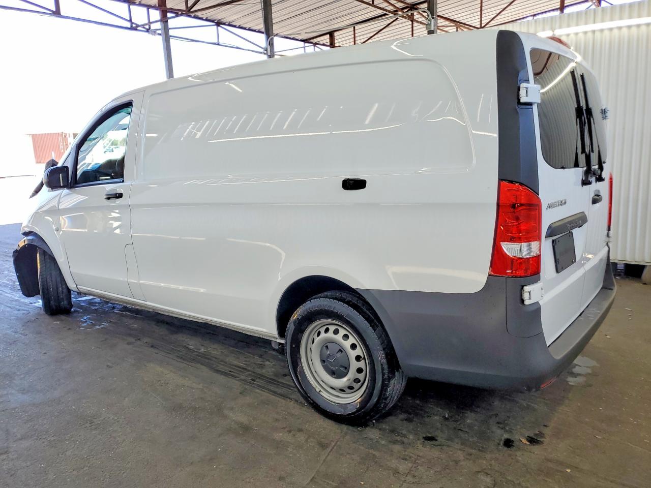 2023 MERCEDES-BENZ METRIS — снимка 2
