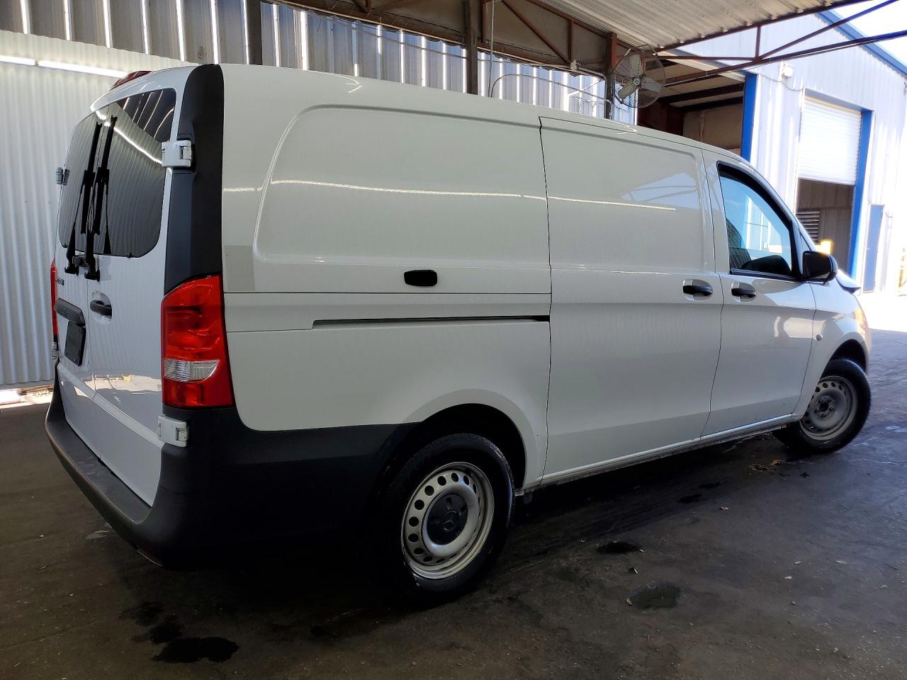 2023 MERCEDES-BENZ METRIS — снимка 3