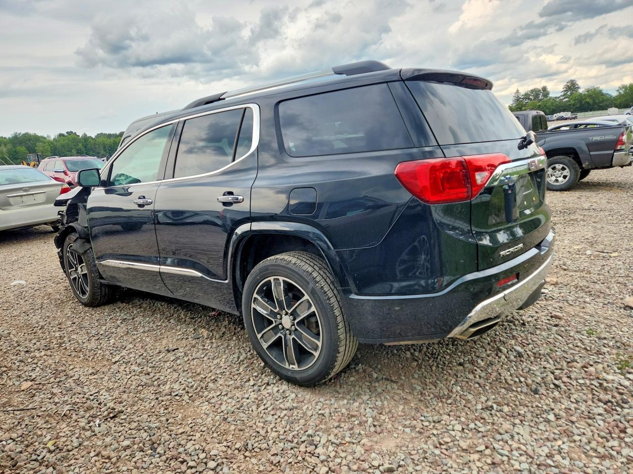 2019 GMC ACADIA DENALI — снимка 2