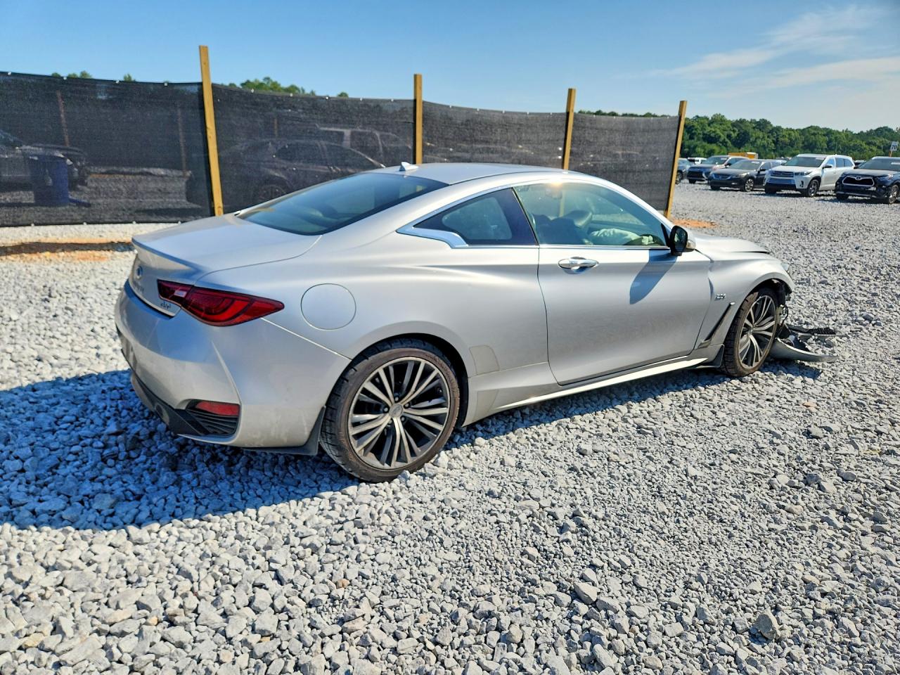 2018 INFINITI Q60 2.0T PURE — снимка 3