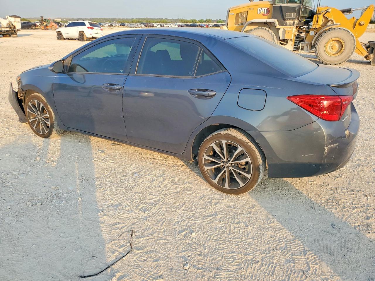 2017 TOYOTA COROLLA SE — снимка 2
