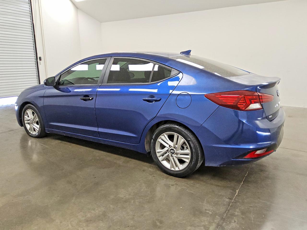 2019 HYUNDAI ELANTRA SEL — снимка 2
