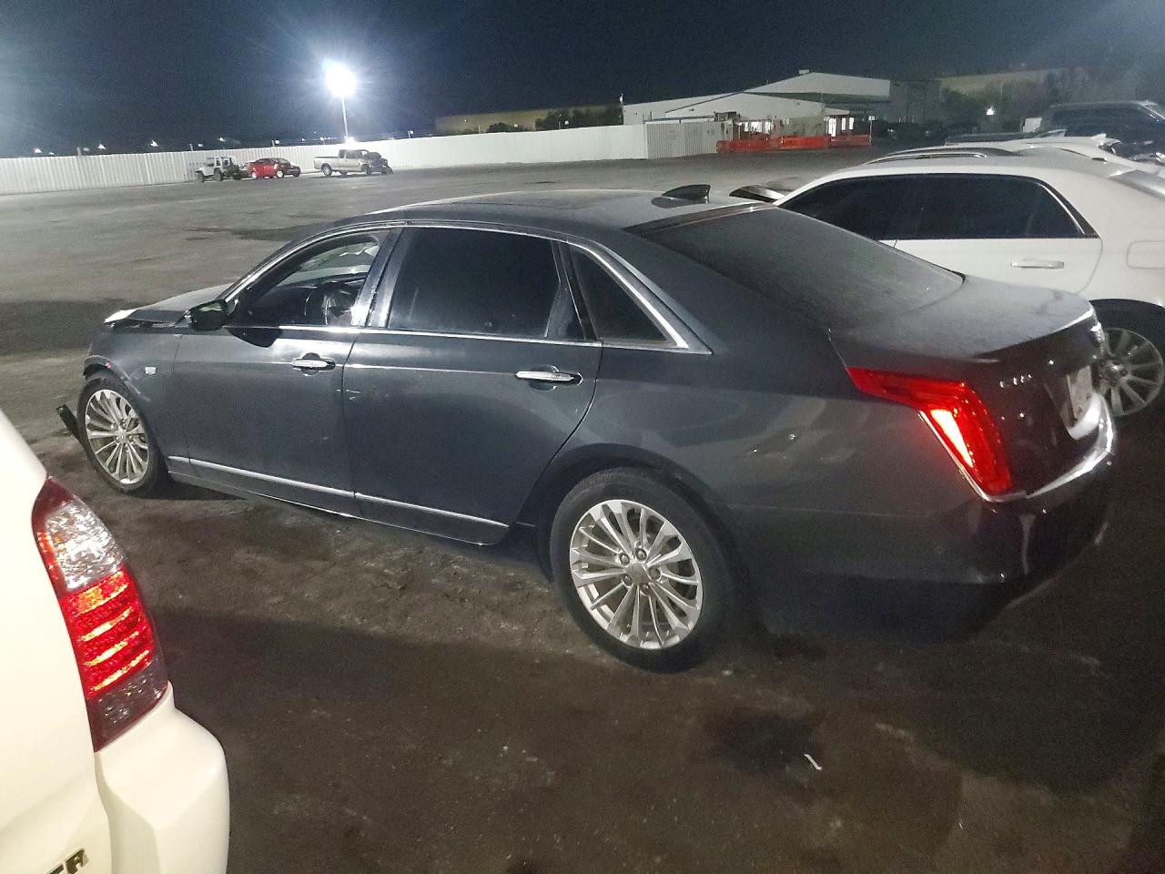 2016 CADILLAC CT6 LUXURY — снимка 2