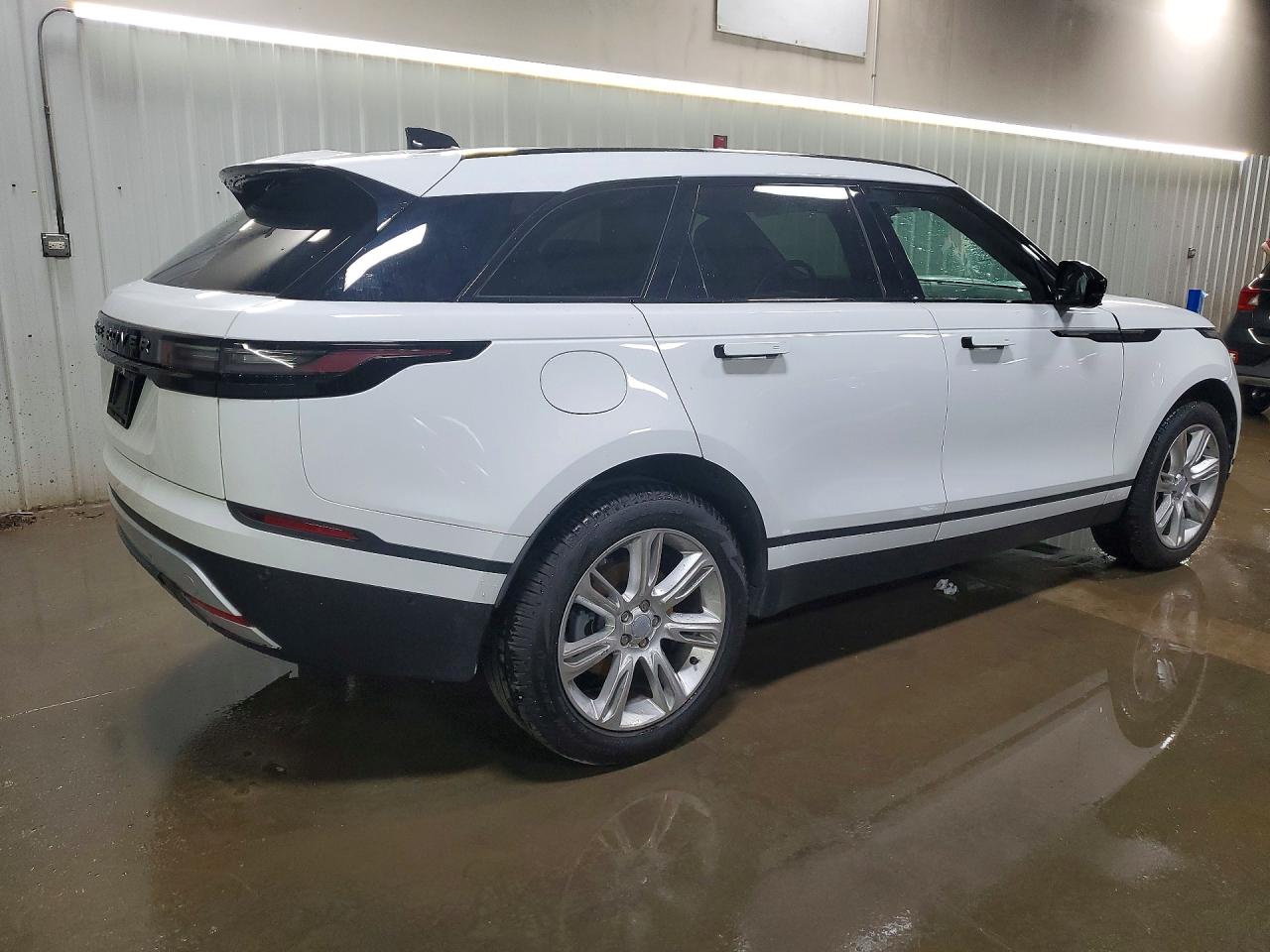 2026 LAND ROVER RANGE ROVER VELAR S — снимка 3