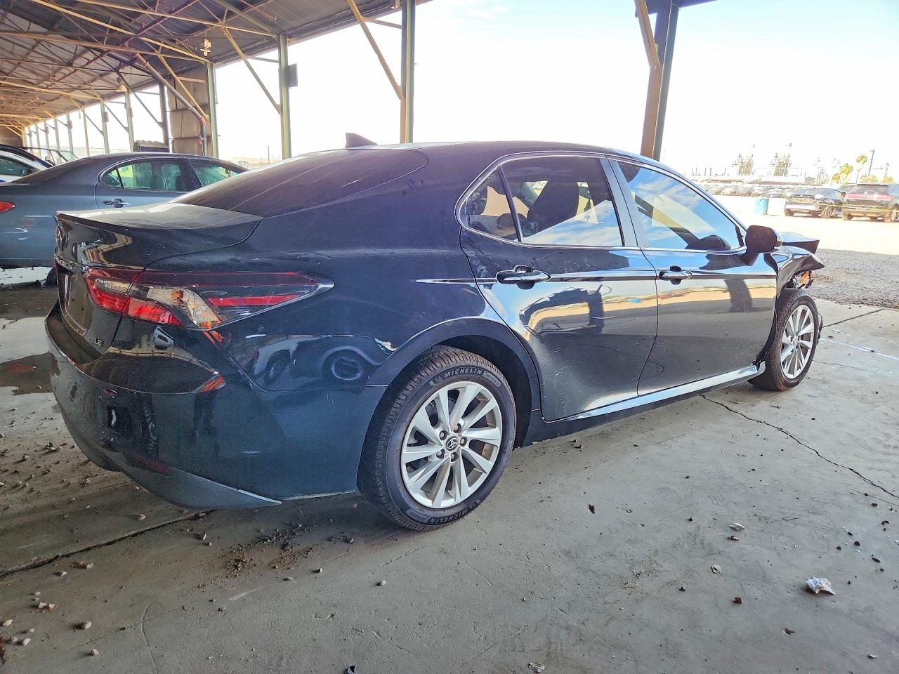 2023 TOYOTA CAMRY LE — снимка 3