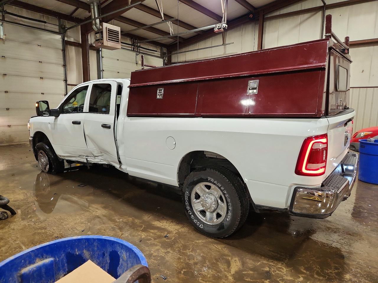 2024 RAM 2500 TRADESMAN — снимка 2