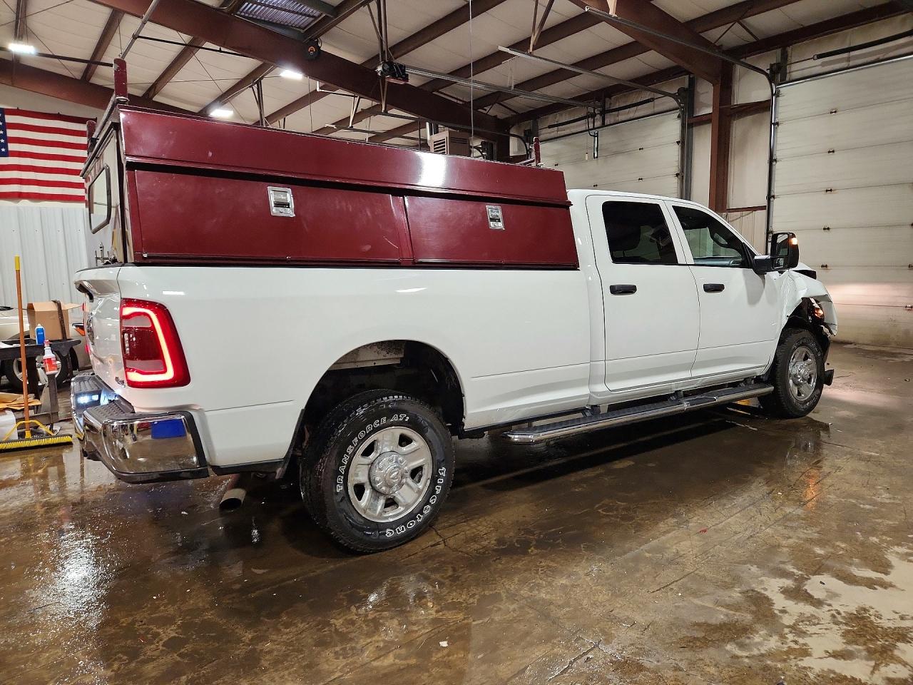 2024 RAM 2500 TRADESMAN — снимка 3