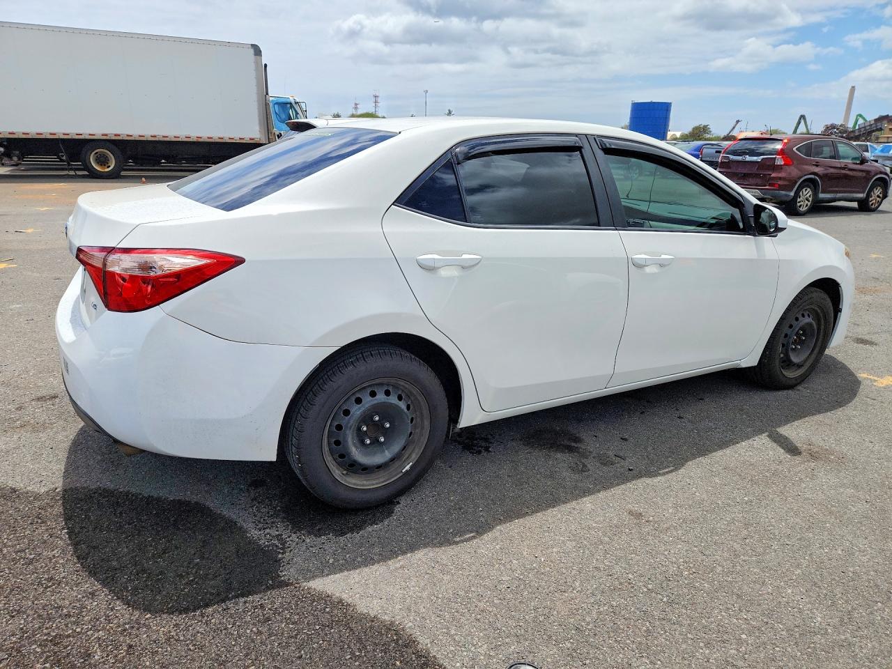 2017 TOYOTA COROLLA L — снимка 3