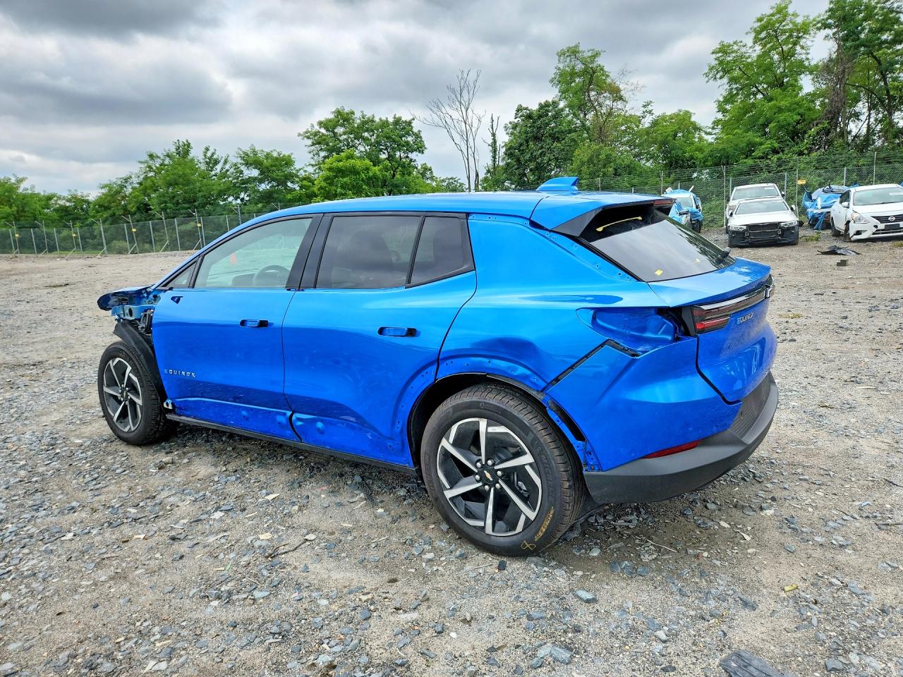 2025 CHEVROLET EQUINOX LT — снимка 2