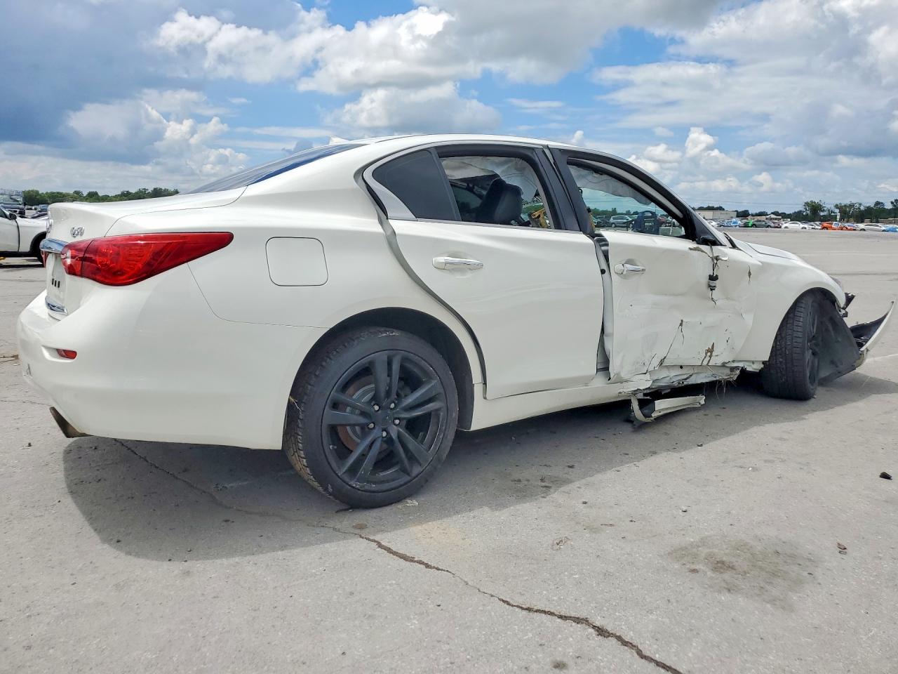 2015 INFINITI Q50 PREMIUM — снимка 3