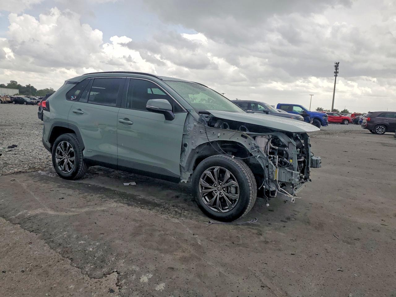 2022 TOYOTA RAV4 XLE PREMIUM — снимка 4