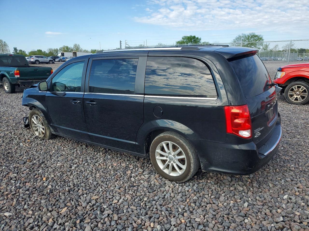 2020 DODGE GRAND CARAVAN SXT — снимка 2