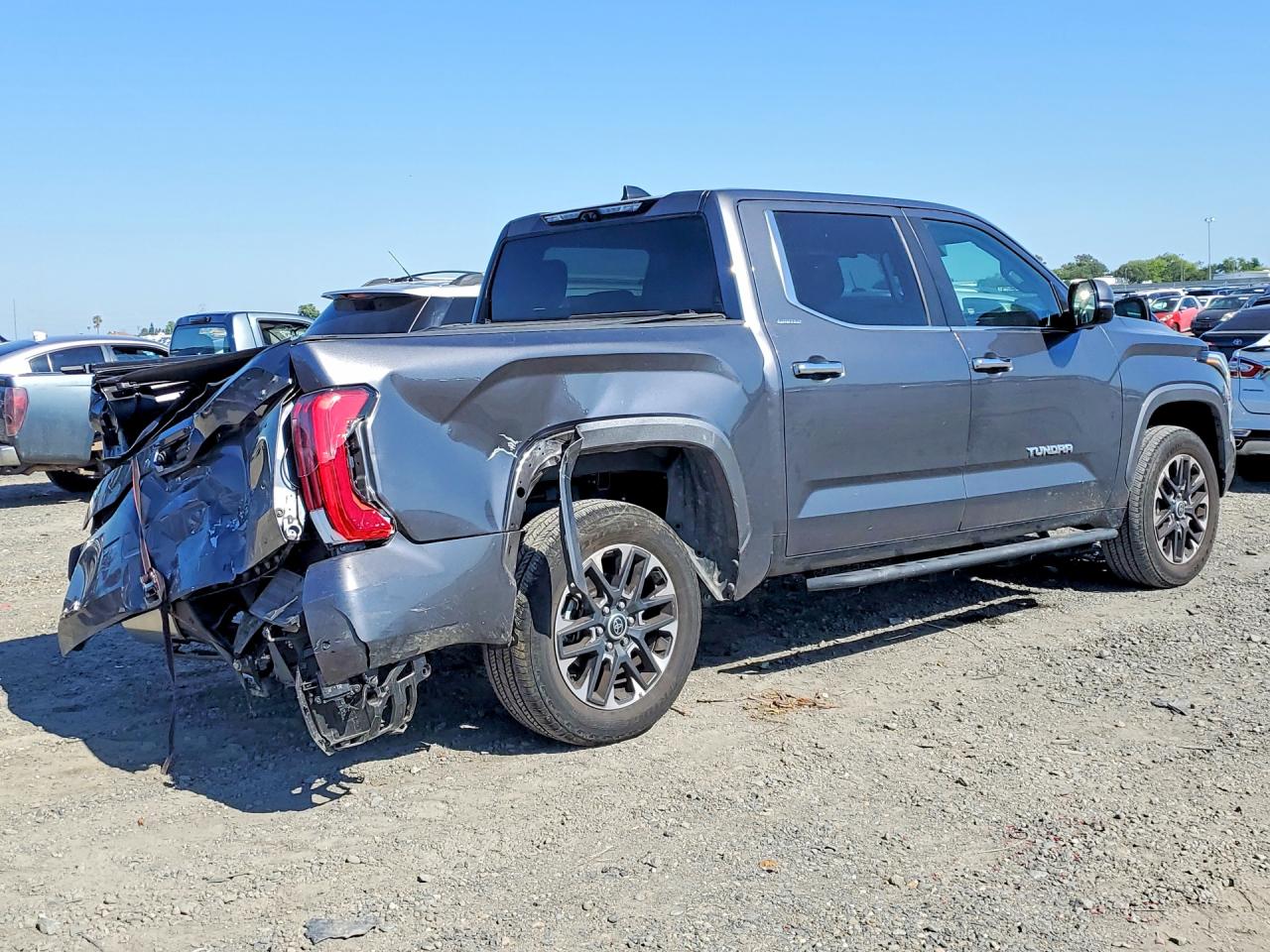 2024 TOYOTA TUNDRA CREWMAX LIMITED — снимка 3