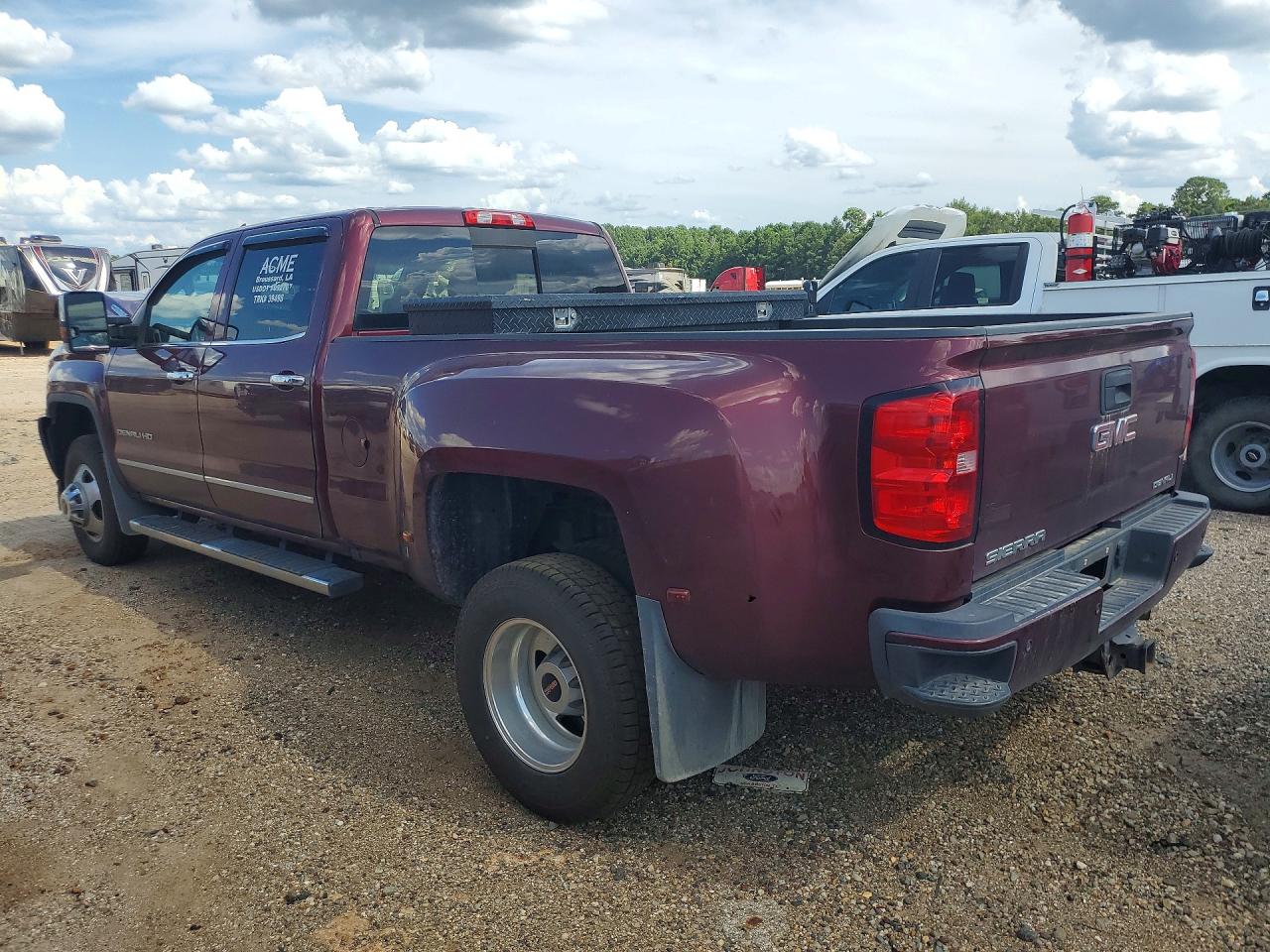 2017 GMC SIERRA K3500 DENALI — снимка 2