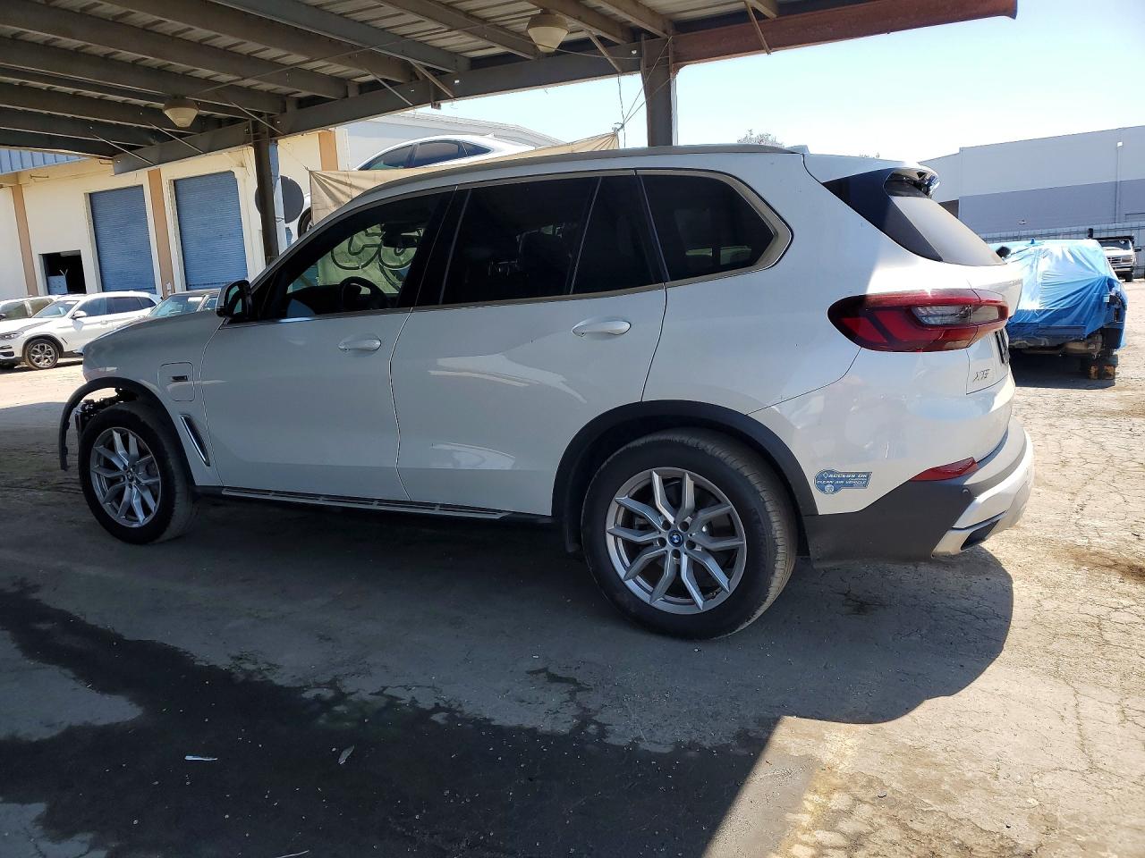 2022 BMW X5 XDRIVE45E — снимка 2